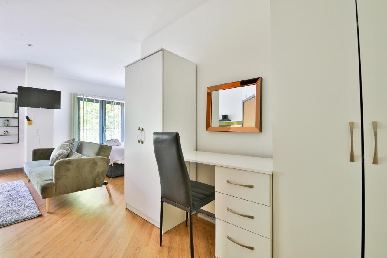 Princess Lofts City Centre Studios With Nespresso Coffee Machines & New Fast Wifi By Stayright Swansea Luaran gambar