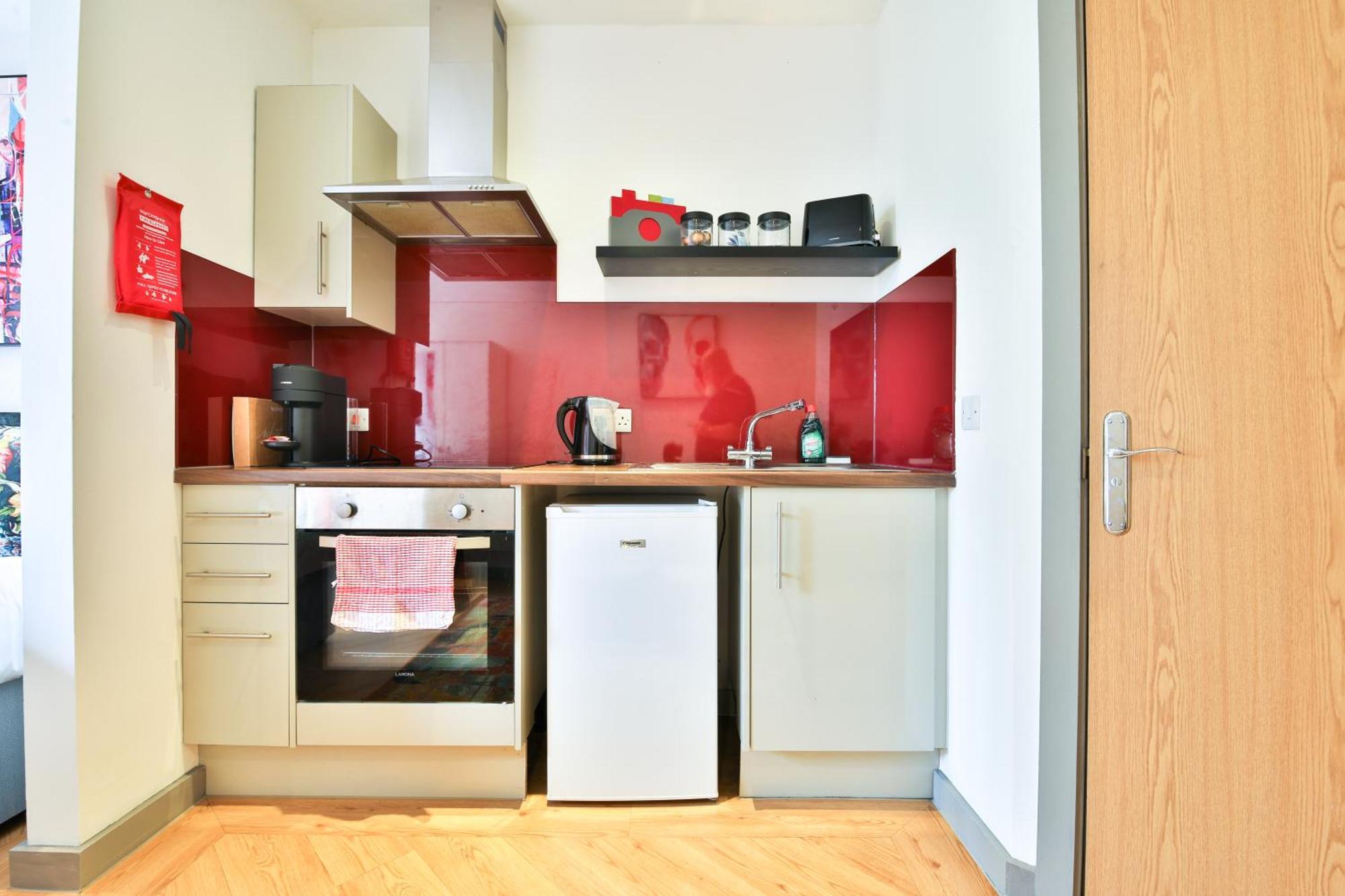 Princess Lofts City Centre Studios With Nespresso Coffee Machines & New Fast Wifi By Stayright Swansea Luaran gambar