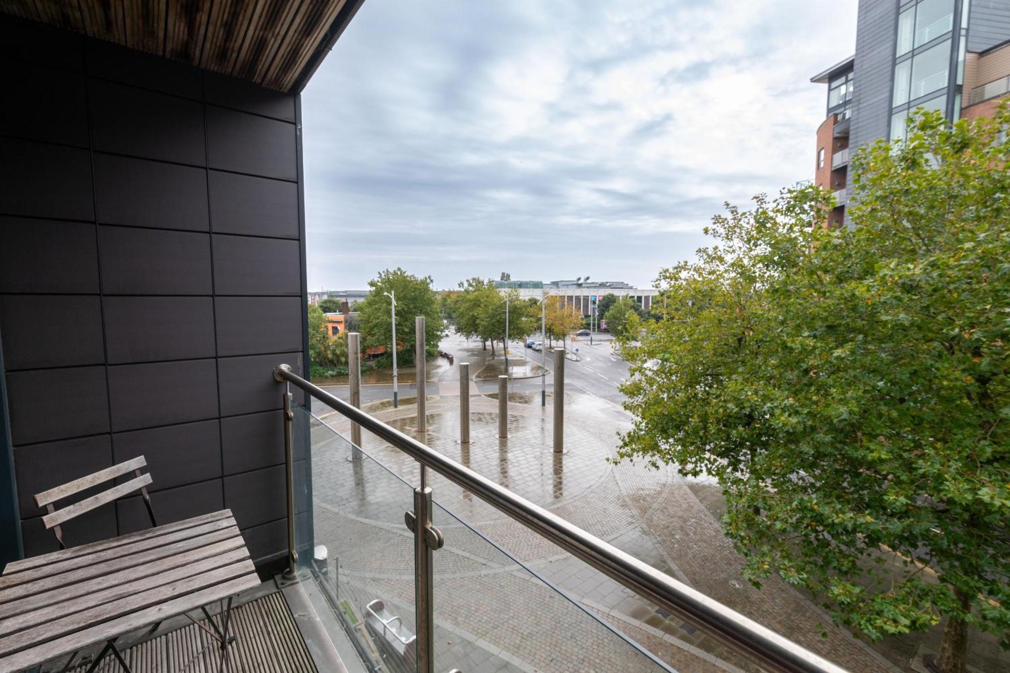 Princess Lofts City Centre Studios With Nespresso Coffee Machines & New Fast Wifi By Stayright Swansea Luaran gambar